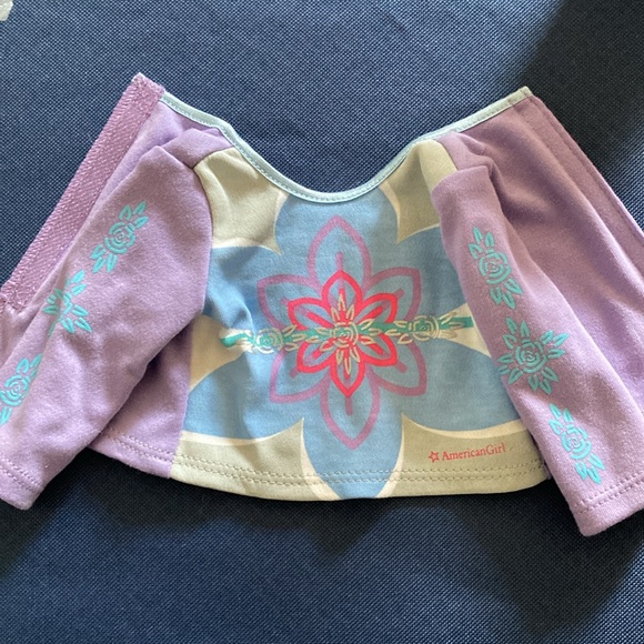 American Girl Doll ‘I Like Your Style’ Meet Outfit set - shirt, skort and boots - Picture 2 of 4